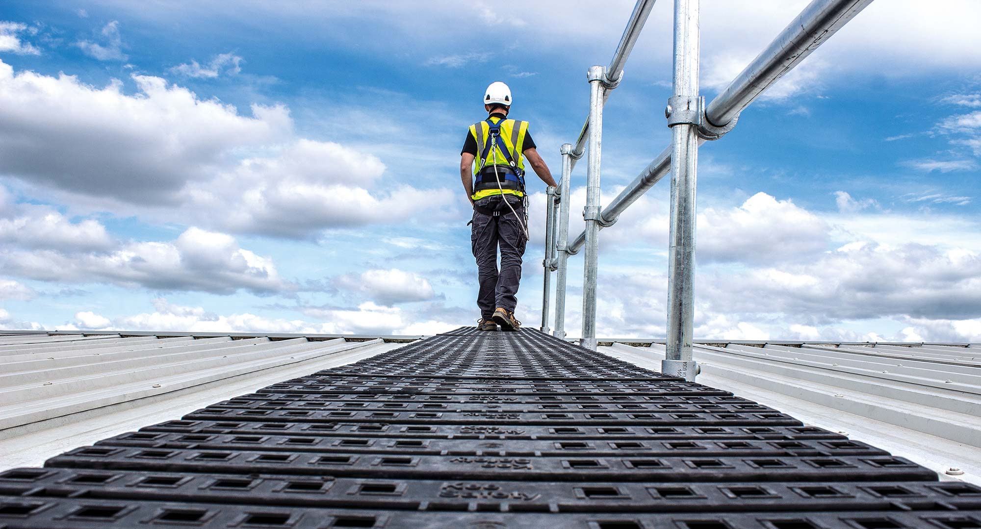 You are currently viewing Protecting Rooftop Workers: A Close Look at Roof Walkways in the Philippines