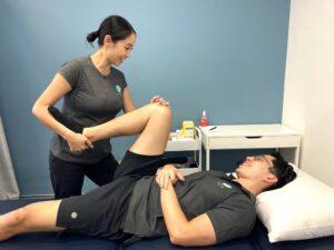 Read more about the article Understanding Different Types of Knee Pain: Physiotherapy Tailored to Your Needs