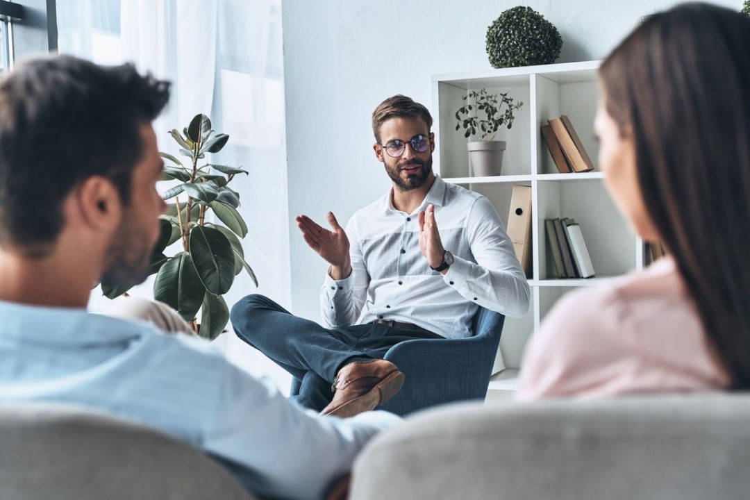 You are currently viewing Relationship Transformation Coach: Guiding You to Deeper Connections