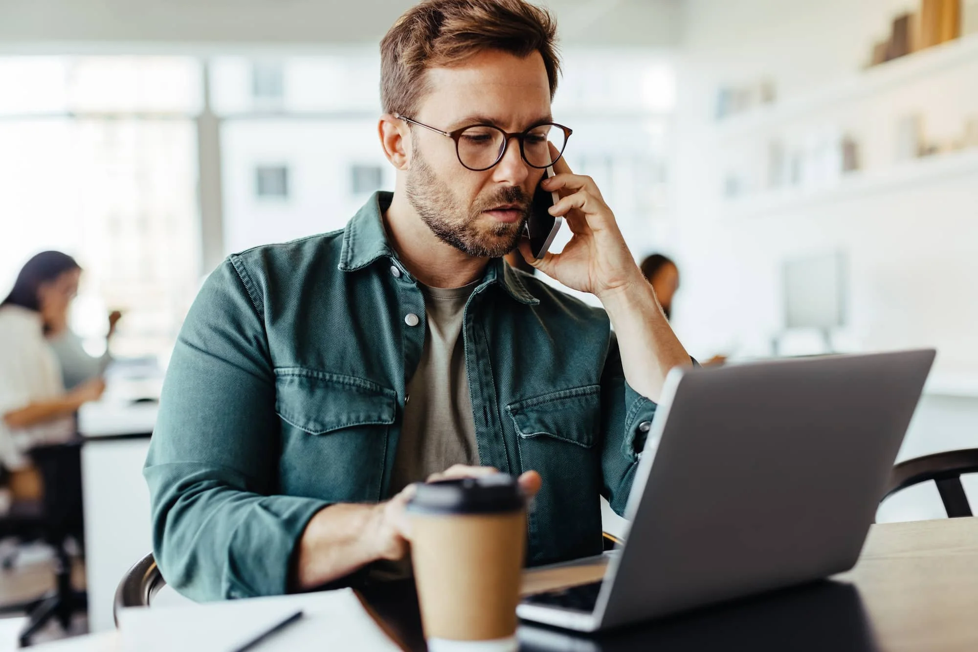 You are currently viewing How a Certified Productivity Leadership Coach Can Transform Your Workplace Efficiency