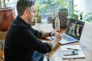 Read more about the article Remote High-Ticket Sales Job – Unlocking Lucrative Opportunities from Anywhere