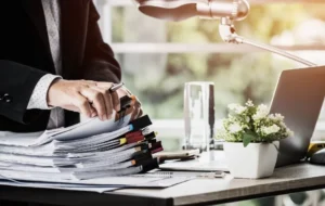 Read more about the article How to Prepare Singapore PR Application Documents for Approval