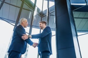 Read more about the article How to Get Into High Ticket Sales: A Complete Roadmap to Landing and Closing Premium Deals